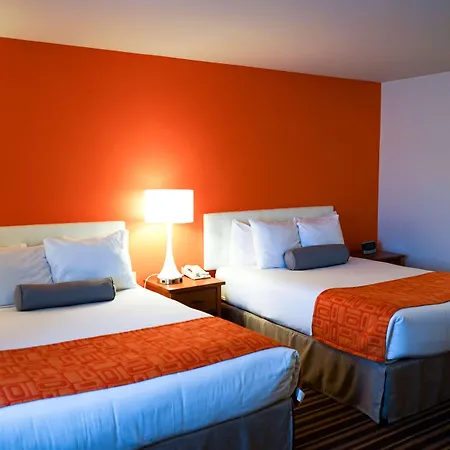 Howard Johnson By Wyndham Salinas Hotel Exterior foto